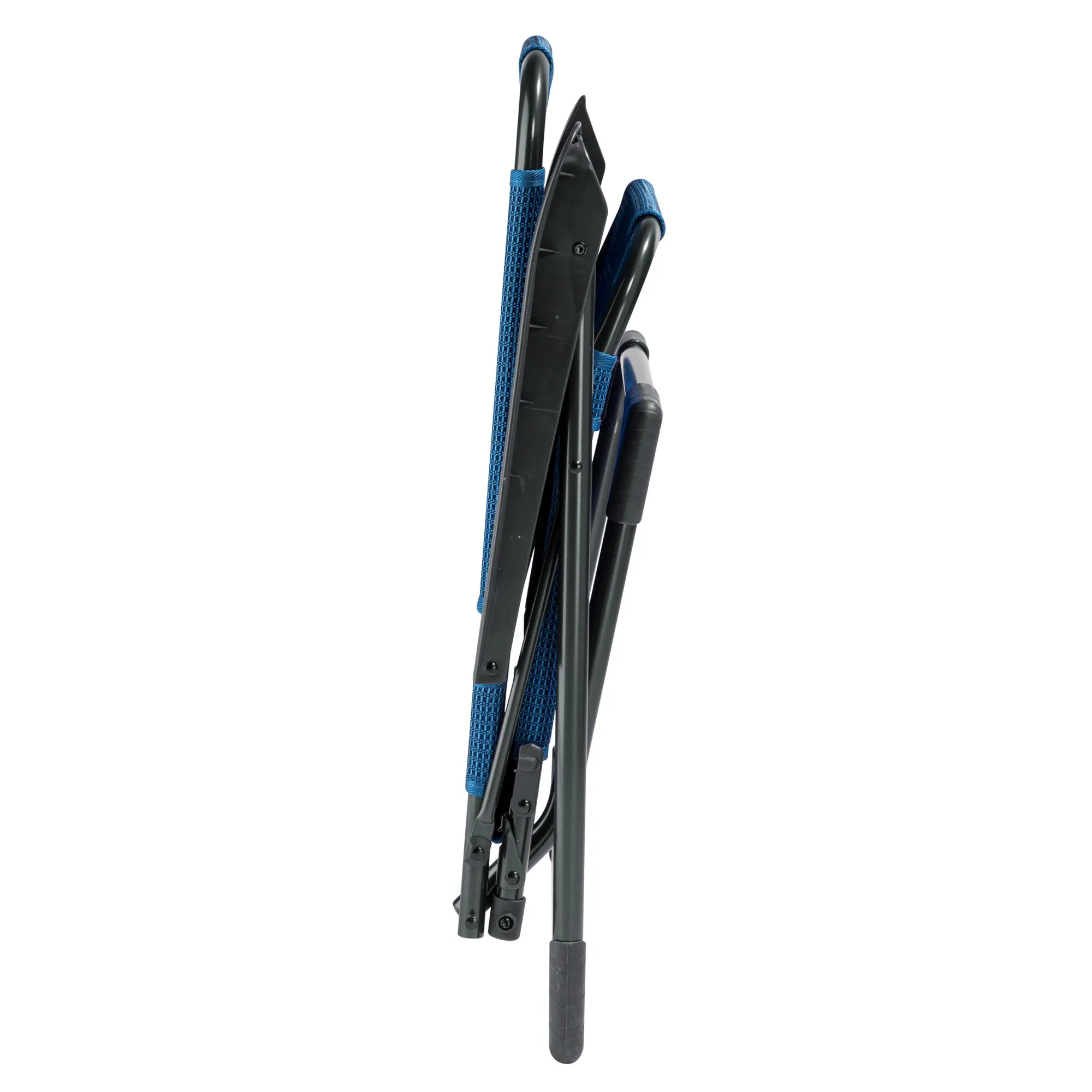 Zusammengeklappter blauer HighQ-Klappstuhl mit schwarzem Metallgestell, Armlehne und gepolstertem Tragegriff