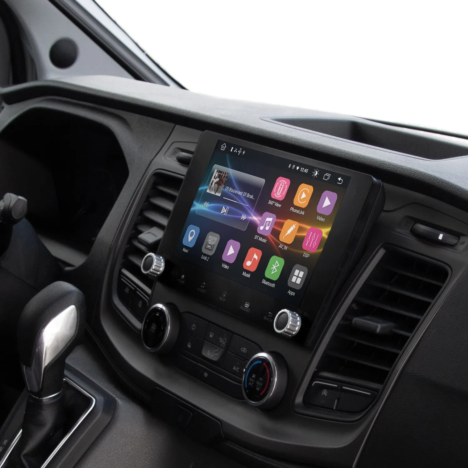 ESX Vision VNC940 TRC 4G Navigationssystem mit Touchscreen im Armaturenbrett eines Fahrzeugs, Startmenü mit App-Symbolen