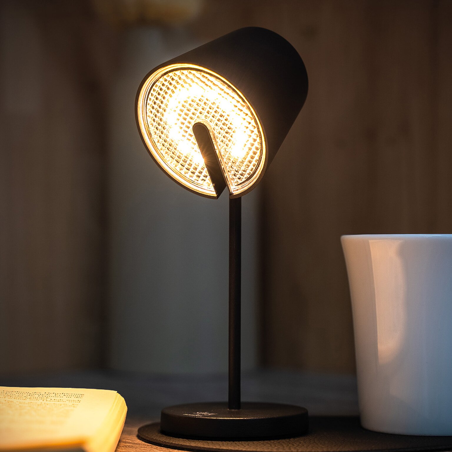 Magnet-Leuchte PORTOFINO inkl. Platzset und Pad, schwarz