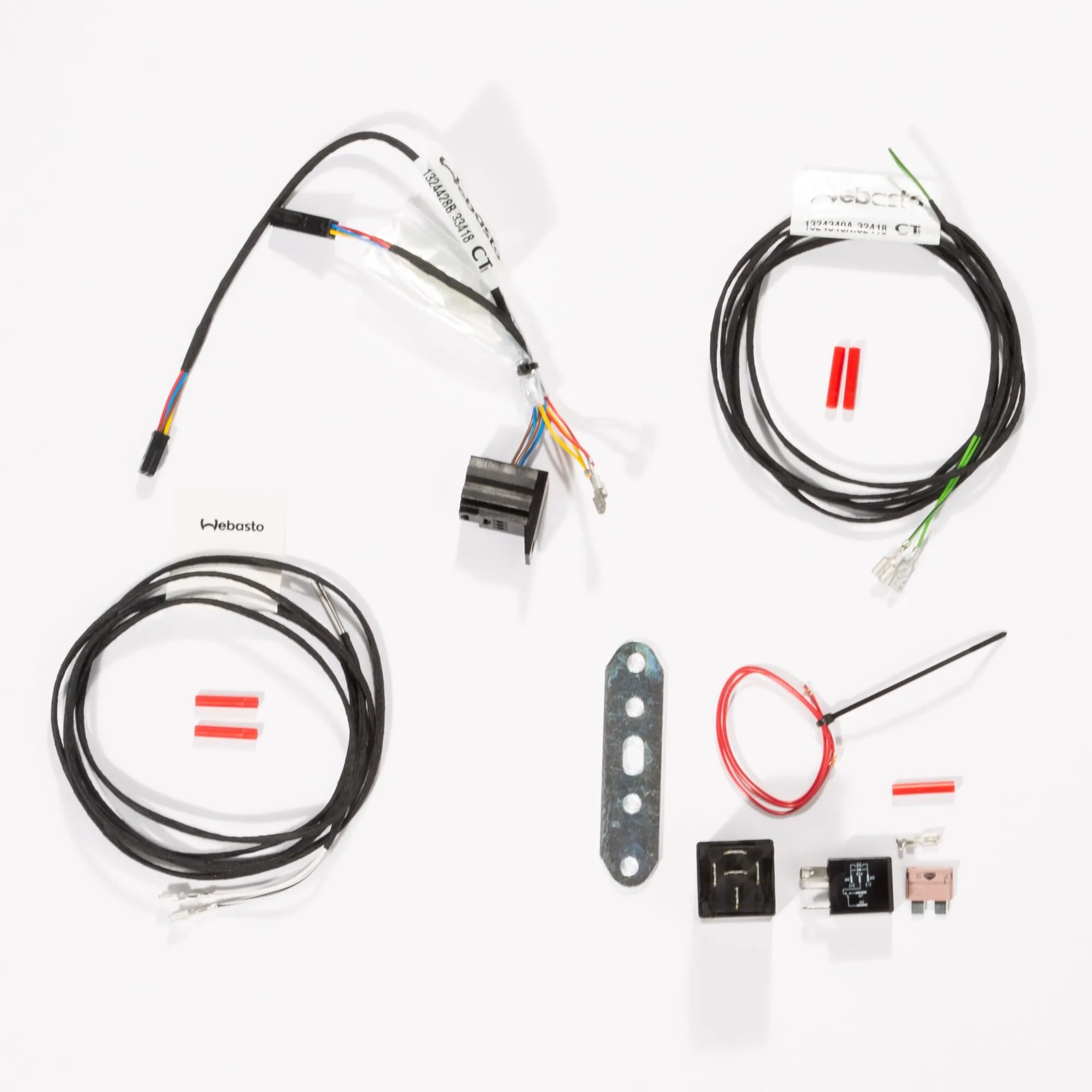 Einbaukit für Webasto-Wasserheizung im Mercedes-Benz Sprinter W907/W910 mit Kabelbäumen, Relais, Sicherungen und Halterung