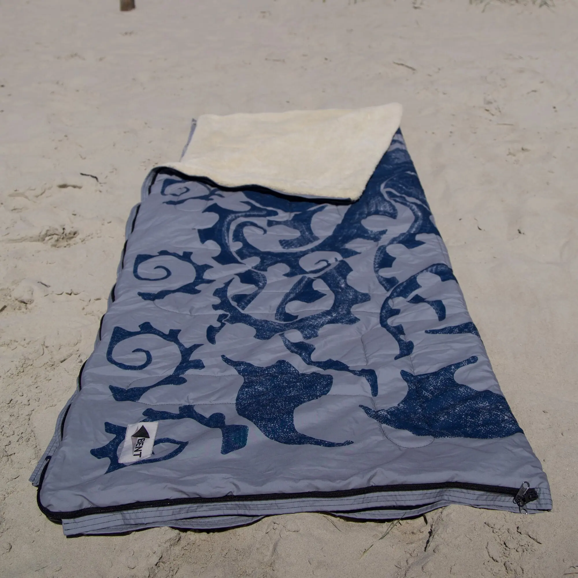 Vanlife Schlafsack Bentcho  New Zealand Octopus print