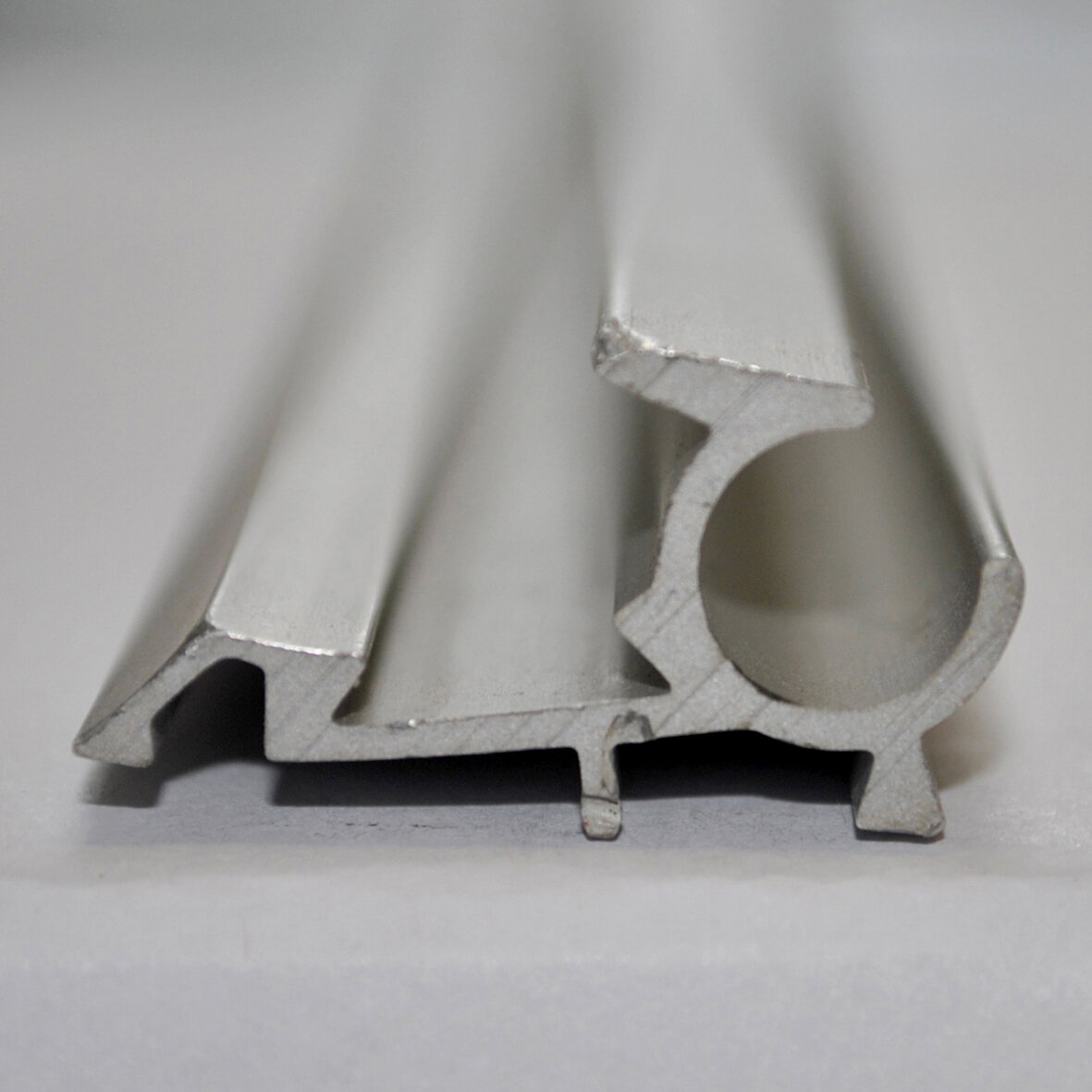 Piping Profile Rail, silver