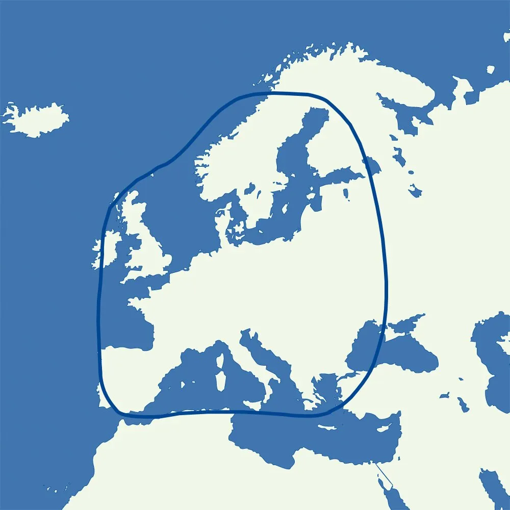 Karte Europas mit dunkelblau umrandetem Empfangsgebiet der Sat-Anlage AutoSat 2F Control Twin