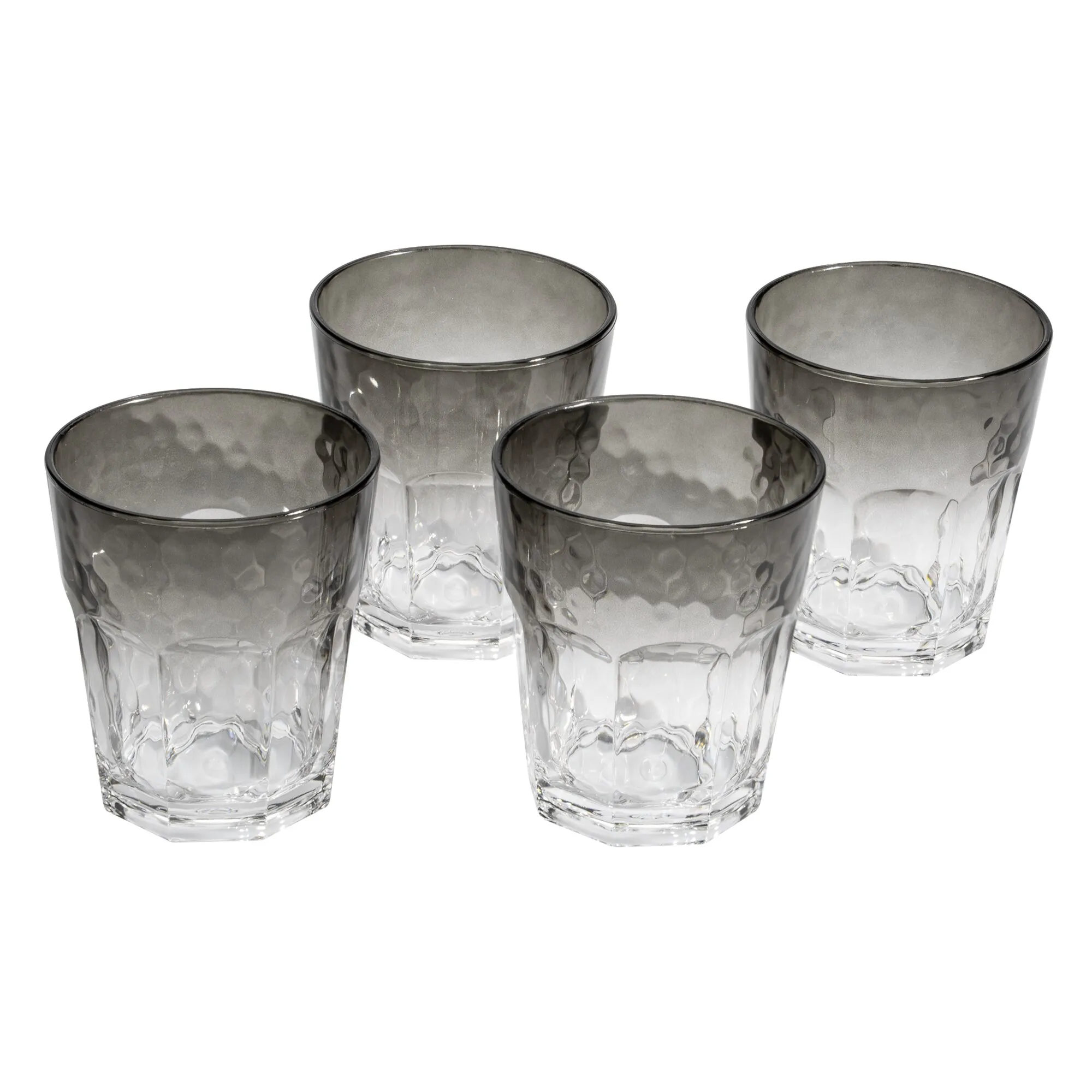 Vier rauchgraue Trinkgläser aus Glas mit gehämmerter Oberfläche und transparentem Fuß, als 4-teiliges 200-ml-Set arrangiert