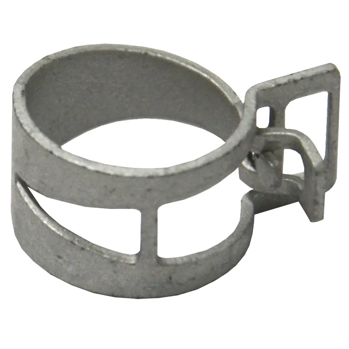 Graue Metallschelle mit breitem Ring, Aussparungen und seitlichem Spannverschluss auf weißem Hintergrund