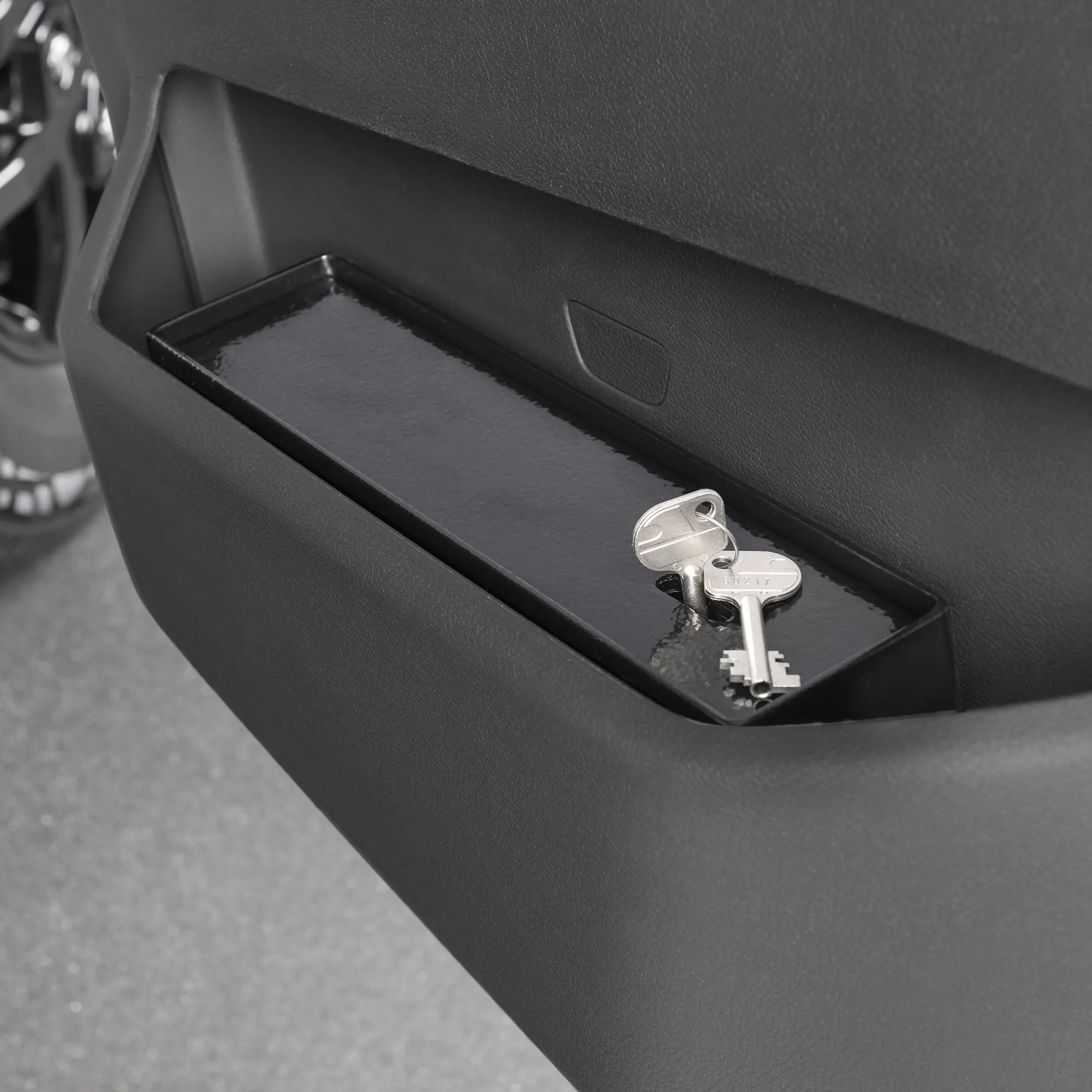 Door Safe Passenger Side Ford Transit from Model Year 06/2019