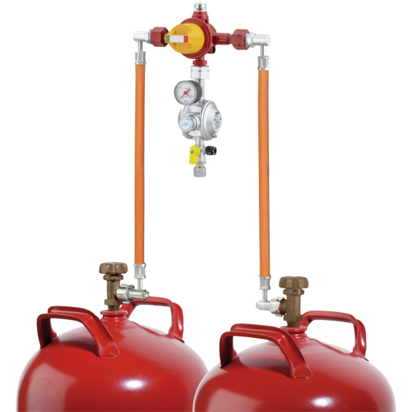 2-Flaschenanlage 1,5 kg/h mit automatischem Umschaltventil Typ AUV